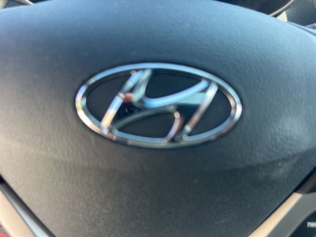 2016 Hyundai Veloster Base