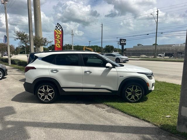 2022 Kia Seltos SX