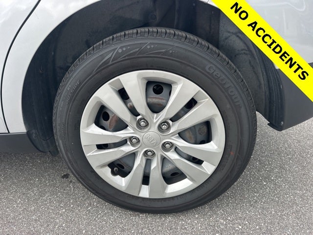 2020 Kia Soul LX 29/35 City/Highway MPG