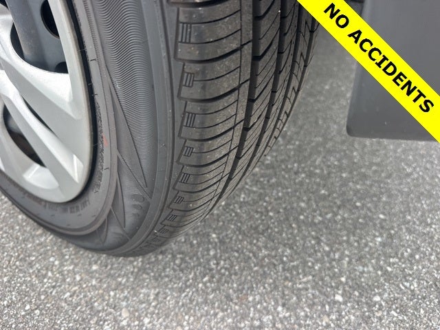 2020 Kia Soul LX 29/35 City/Highway MPG