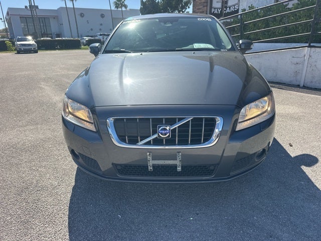 2008 Volvo V70 3.2